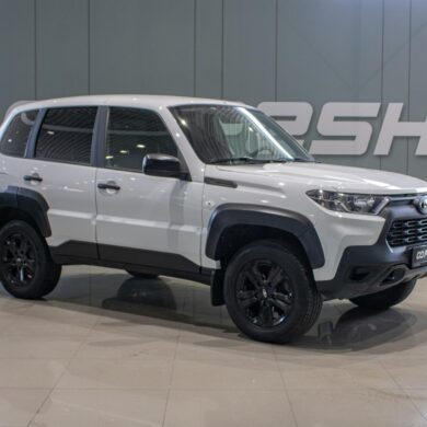 LADA (ВАЗ) Niva Travel 1.7 MT (83 л.с.) 4WD 2024 (Внедорожник)